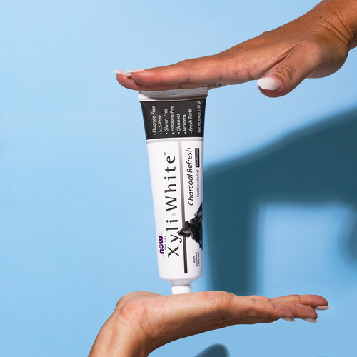 Now Solutions Xyli White Charcoal Refresh Toothpaste Gel 6.4 oz