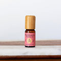 KOMONI Geranium Essential Oil, 10 ml, product packaging