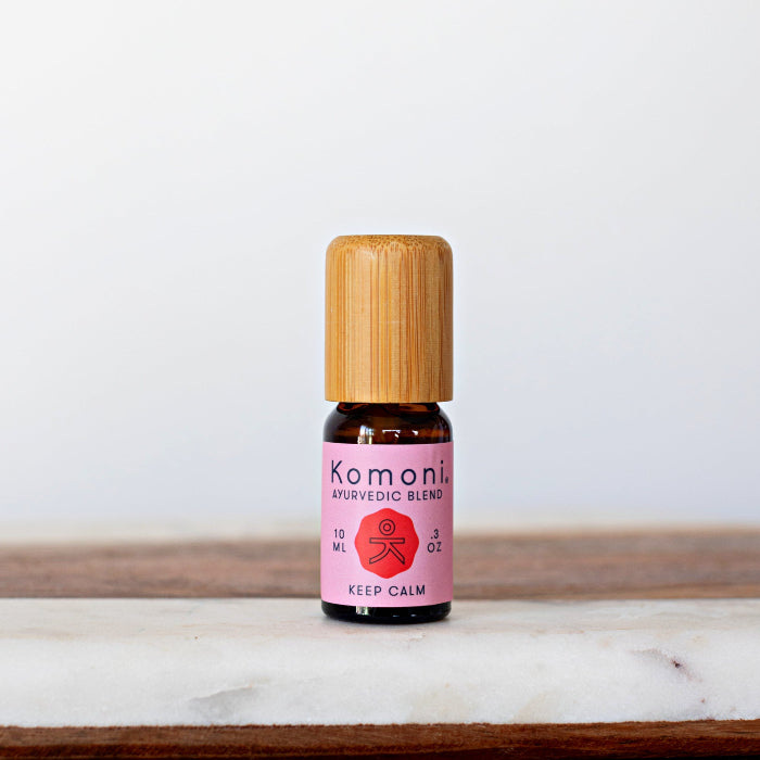 KOMONI Keep Calm Essential Oil Blend, 10 ml, product packaging